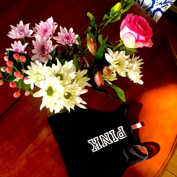 🎉HP🎉 Pink Victoria’s Secret Sports Bra 🌸 - Picture 2 of 10